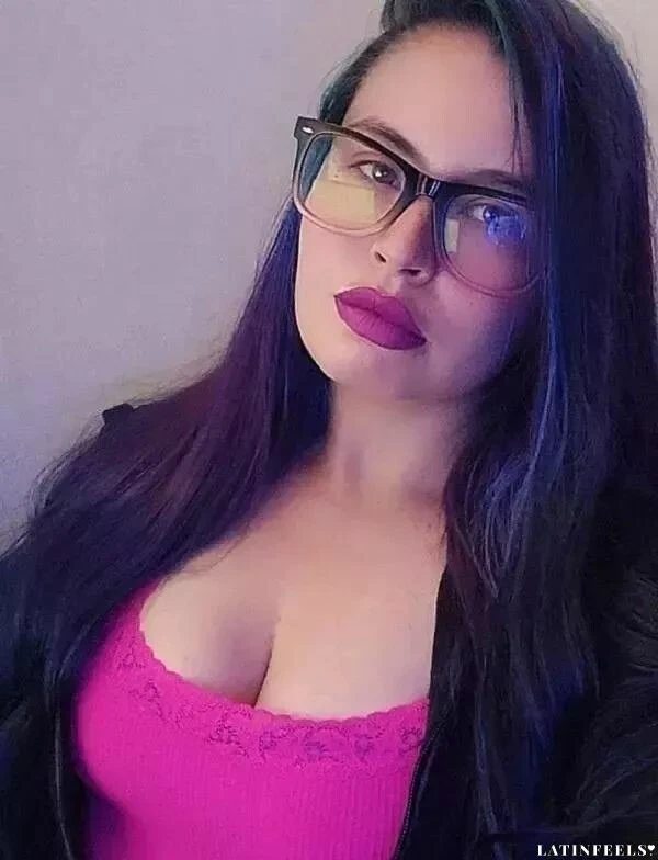 Laura Profile image 2