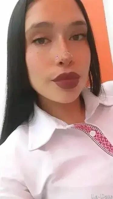 Stephany Profile image 2