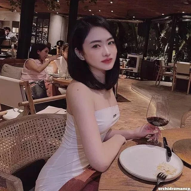 Rongjing Profile image 2