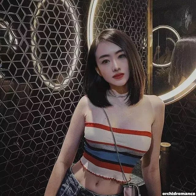 Rongjing Profile image 1