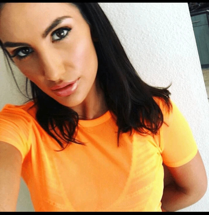 AlexandriaMarie_xo Profile image 1