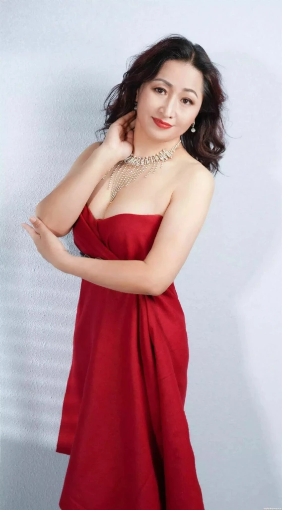 Huaying Zhang Profile image 3